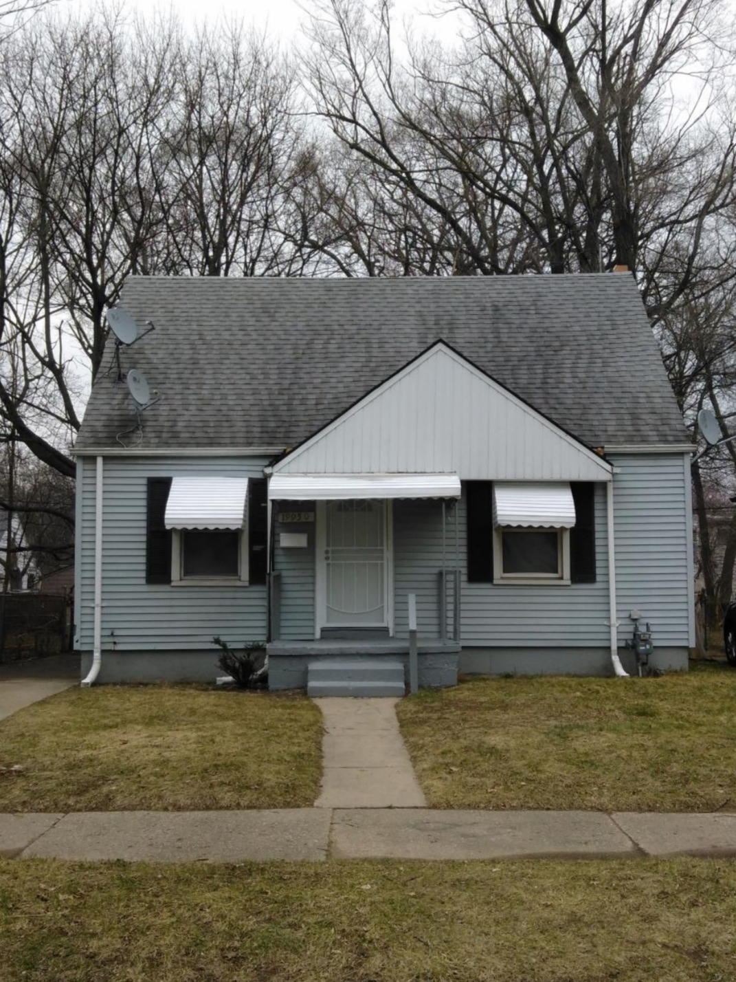 Property main image